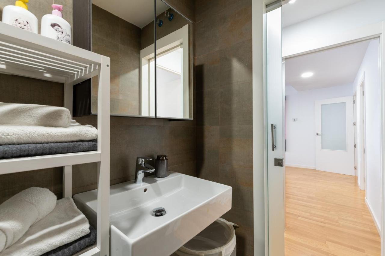 Piso Nuevo En Triana Lägenhet Sevilla Exteriör bild